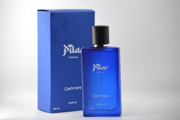زجاجة عطر كاشمير مع العبوة